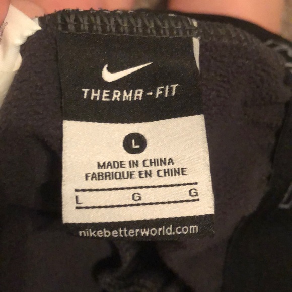 Nike Therma-Fit Sweatpants - Picture 2 of 3